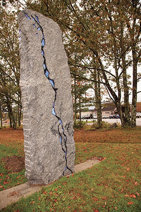 A monolith marquee with built-in LEDs stands sentinel at the entrance to the Freshwater Stone showroom and fabrication facility. The sign-as-art sculpture is by frequent Freshwater contractor and artist Russ Kaufman.