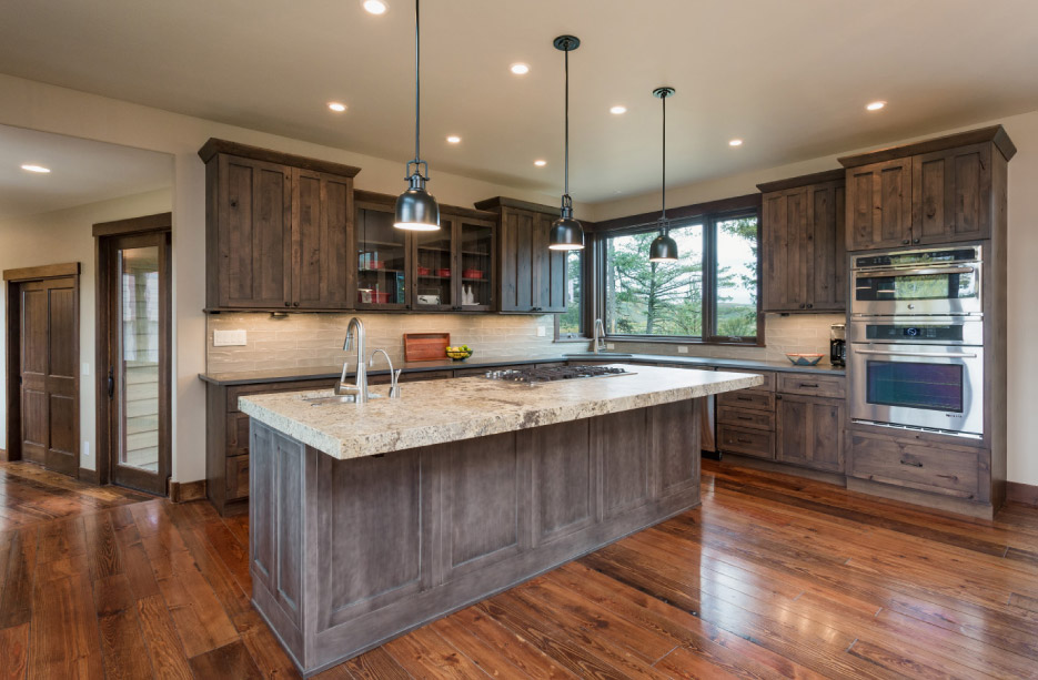 Traditional and rustic, to ultra-modern, these  kitchen and bath installation samples illustrate the range of Tile & Light Art’s design capabilities.  Customers can select from a wide range of natural and engineered stone materials from the Tile & Light Art half-acre slab yard.