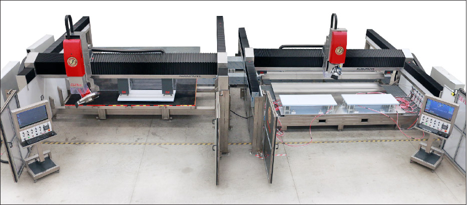 Integrated Linear Helios System: Zeus CNC and a Cut 500 Saw.