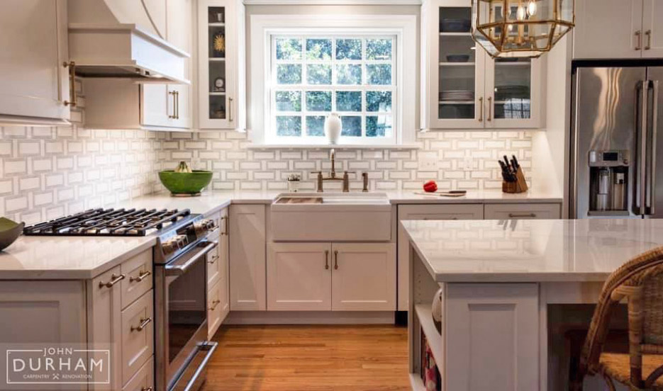 H.E. Satterwhite has long-term relationships with several area high-end builders who appreciate the quality and attention to detail they add to the project.