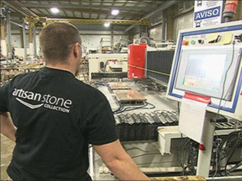 Innovative Surfaces is a “die-hard” Park Industries shop. “They have that small town feel to them and great customer service,” says Kellie Akins. “Unlike owning equipment from overseas, we can get service or any tooling we need quickly.”